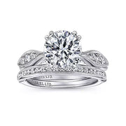 Rosa - Platinum Round Diamond Engagement Ring