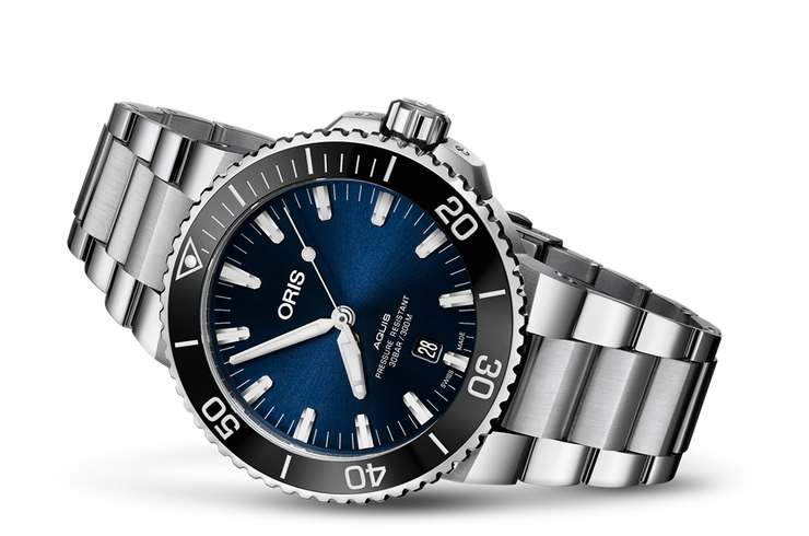 Oris Aquis Date Blue Dial 43.5mm