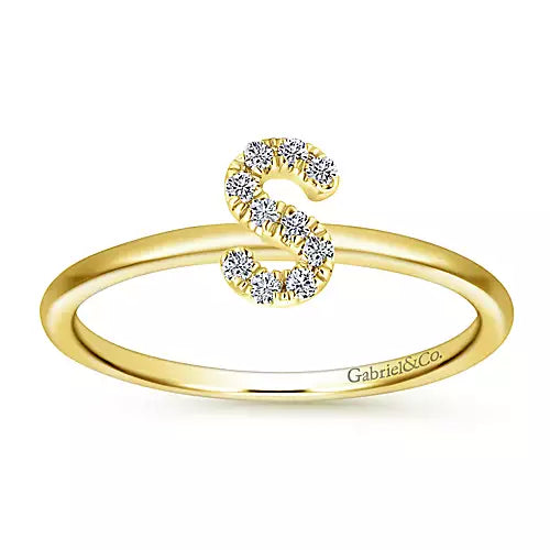Page 4 - 14K Yellow Gold Pavé Diamond Uppercase S Initial Ring