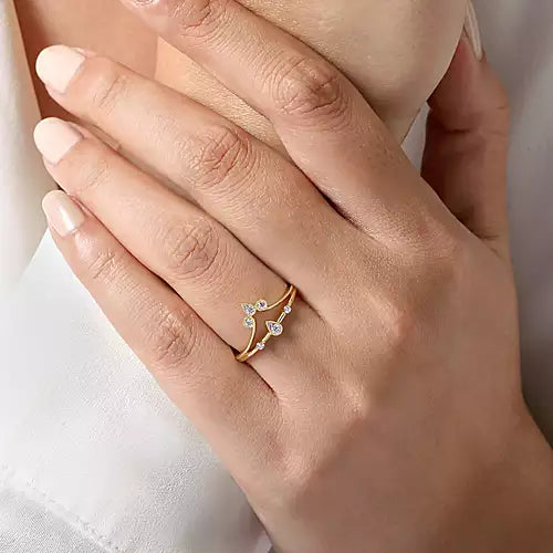 Page 4 - 14K Yellow Gold Two Row Diamond Chevron Ring